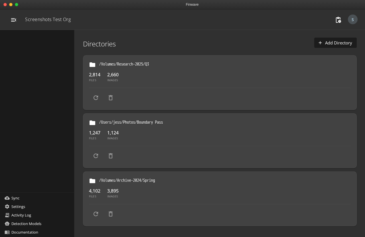 Directories view — each registered directory shows its path, state, file/image counts, and last scan date. Empty in this screenshot; once you've added directories the table populates per row.